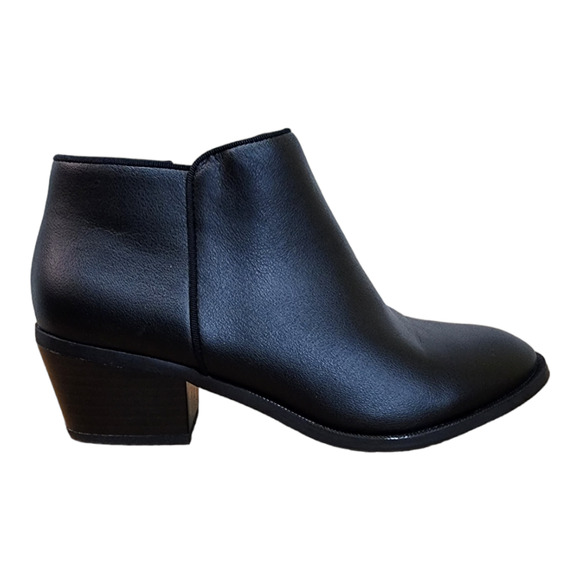 Amazon Essentials Black Faux Leather Ankle Booties Women’s Size 6.5 - Picture 1 of 7